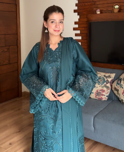 3 pcs Lawn Cotton Embroidered Dress - Teal Majestique