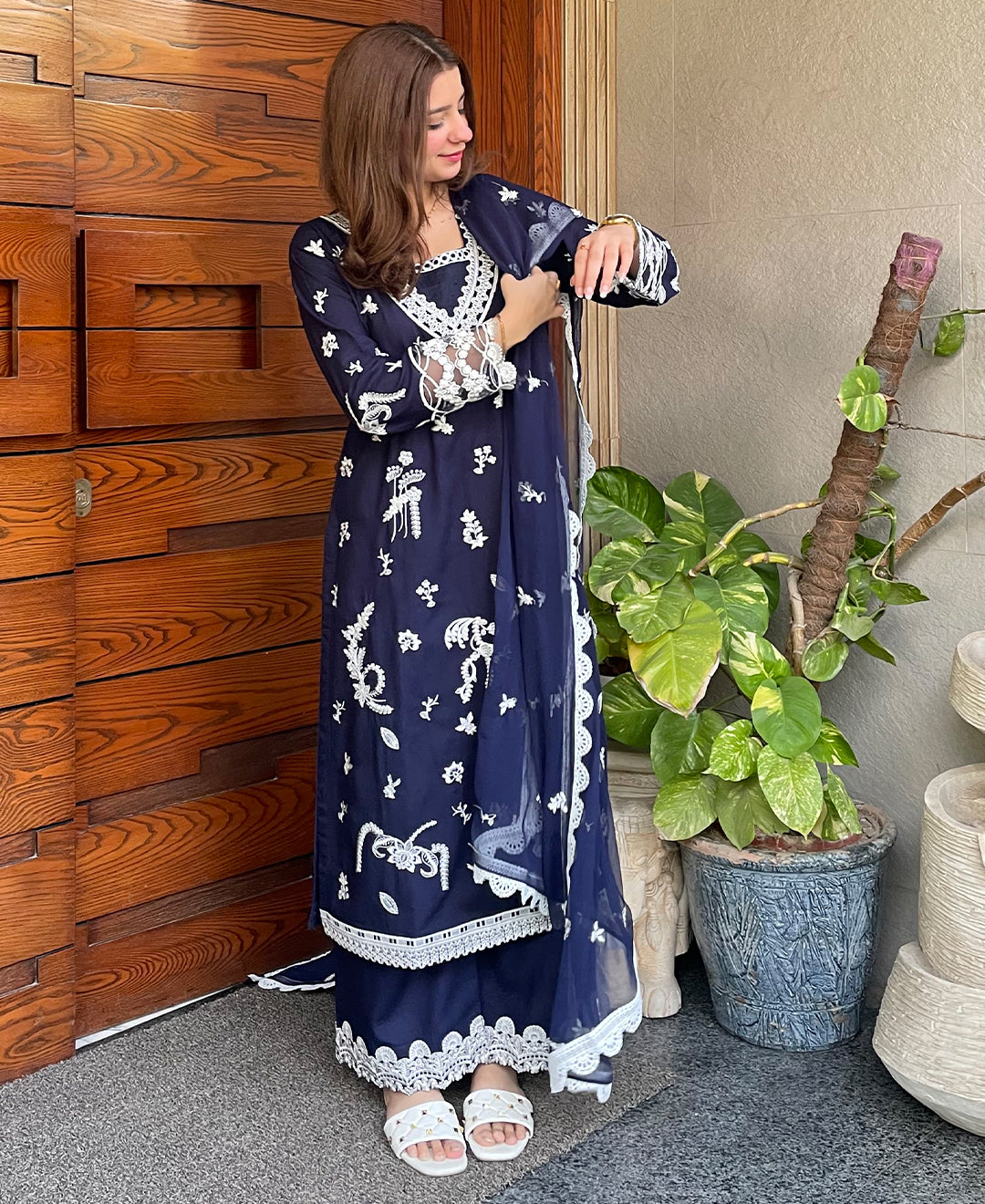 3 pcs Lawn Cotton Embroidered Dress - Navy Monarch