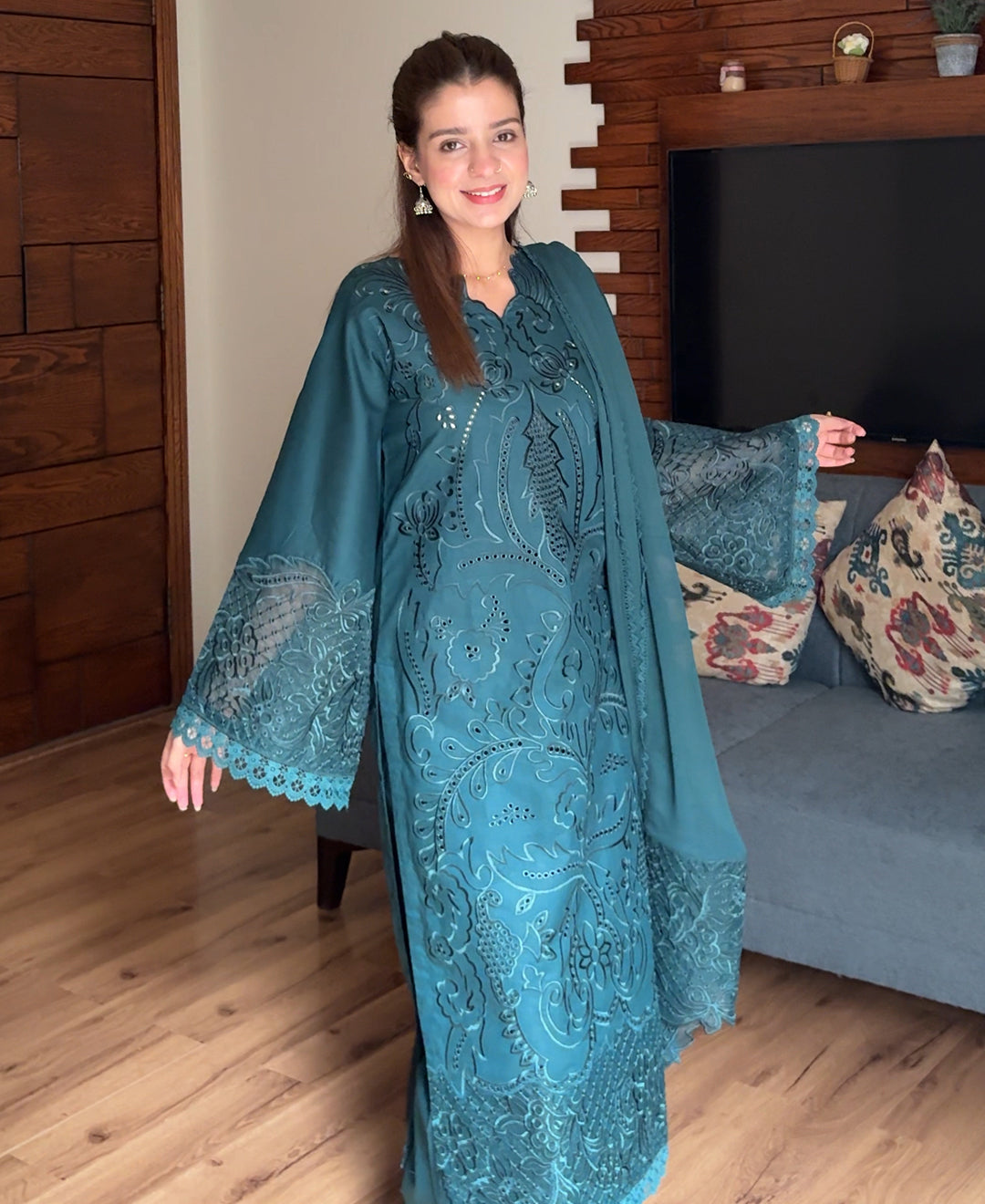 3 pcs Lawn Cotton Embroidered Dress