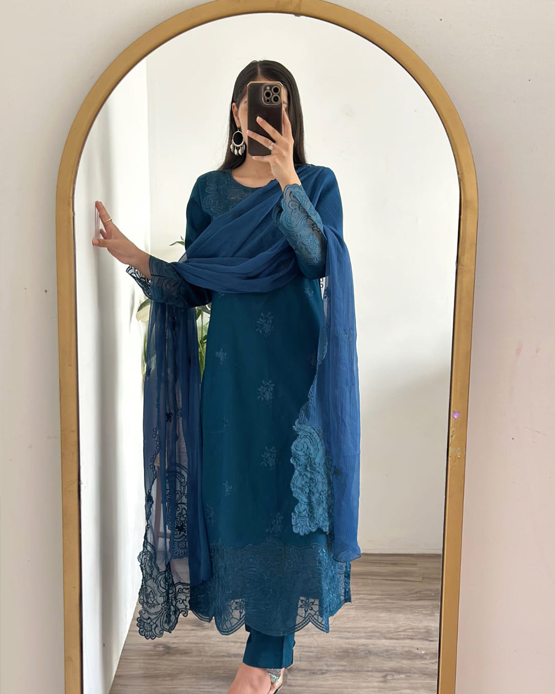 Mystic Glaze - 3 Piece Embroidered lawn Cotton Suit