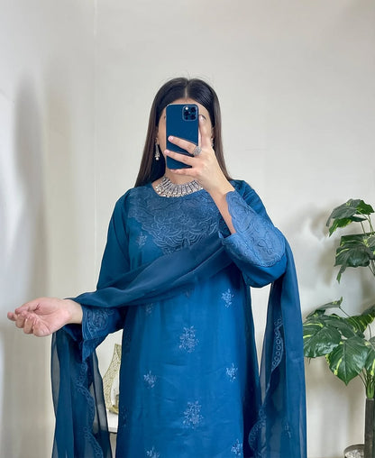 Mystic Glaze - 3 Piece Embroidered Lawn Cotton Suit